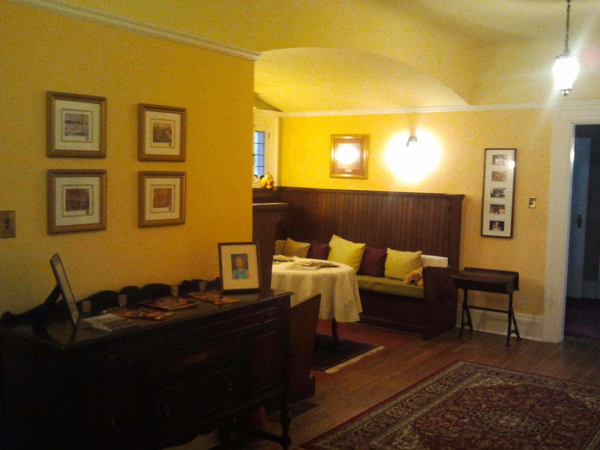 Springbank House Inn Sainte-Catherine Εξωτερικό φωτογραφία